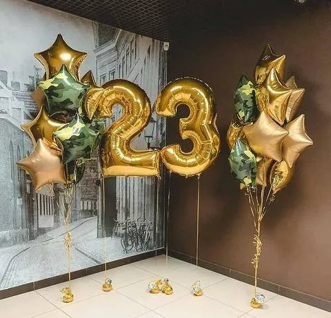№7 Цифры «23» с двумя фонтанами звёзд, золото с камуфляжем — 23 февраля, Лавка Шаров Мытищи