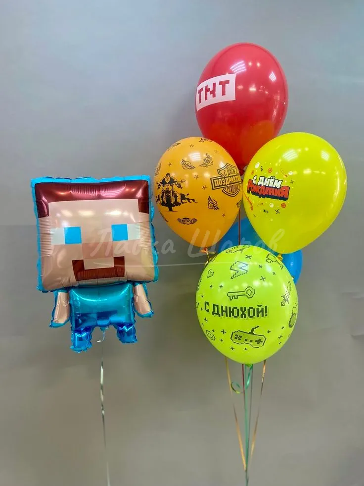 №1816 Фонтан из шаров Майнкрафт со Стивом, яркий микс — майнкрафт и roblox, Лавка Шаров Мытищи