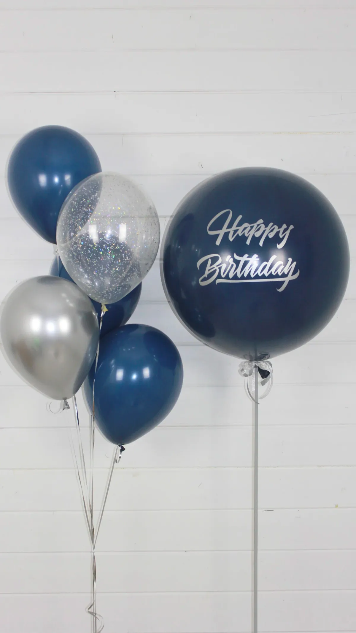 №11 Большой шар «Happy Birthday» с фонтаном, тёмно-синий с серебром — шары папе и дедушке, Лавка Шаров Мытищи