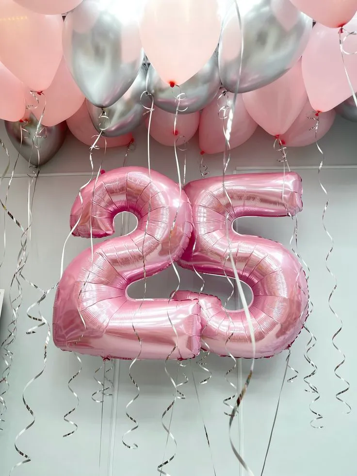 №12 Цифра 25 с шарами под потолок, розовый с серебром — юбилей, Лавка Шаров Мытищи