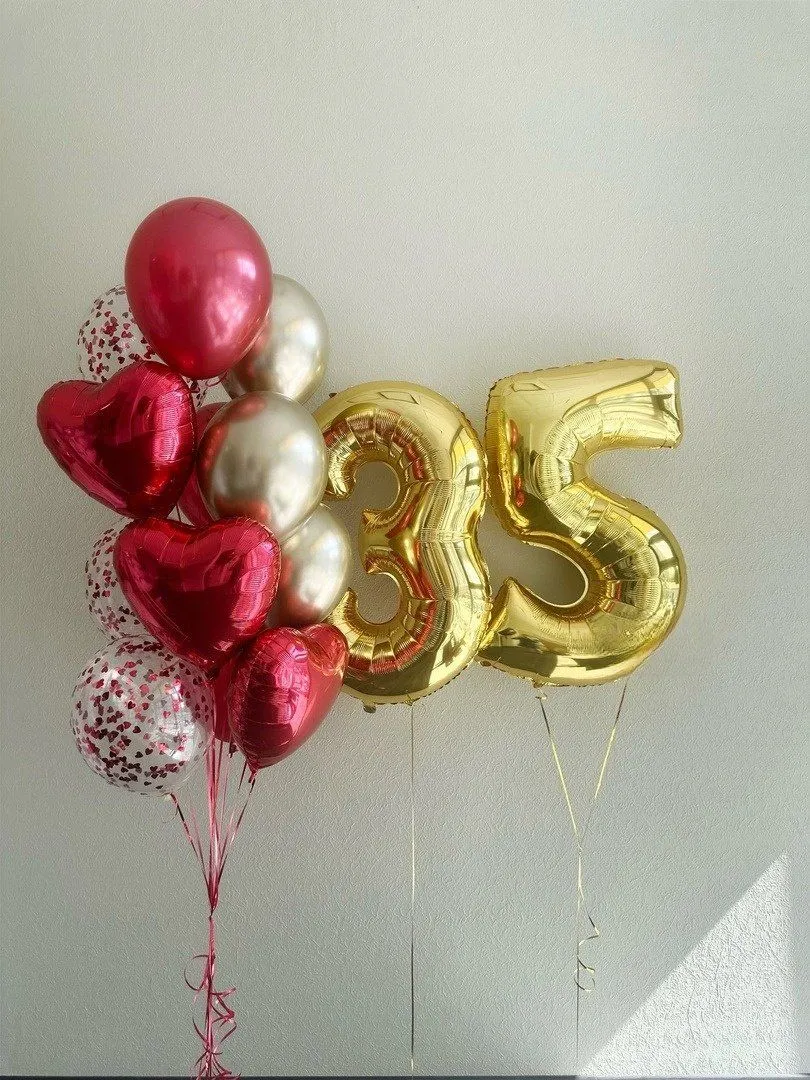 №13 Цифра 35 с фонтаном из сердец, золото с красным — юбилей, Лавка Шаров Мытищи