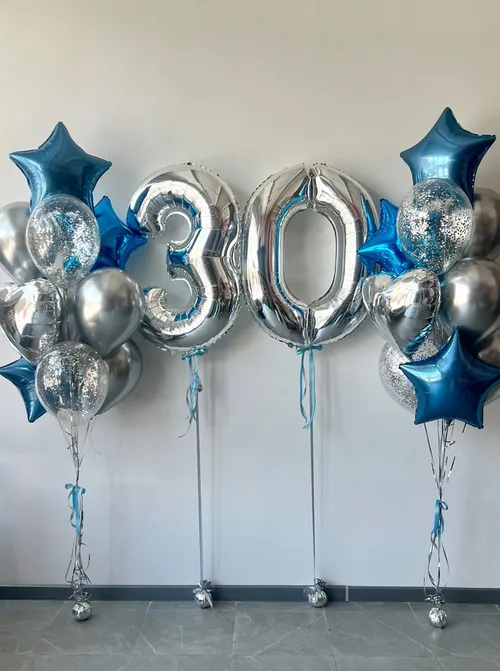 №5 Цифра 30 со звёздами и двумя фонтанами, серебро с синим — шары-цифры, Лавка Шаров Мытищи