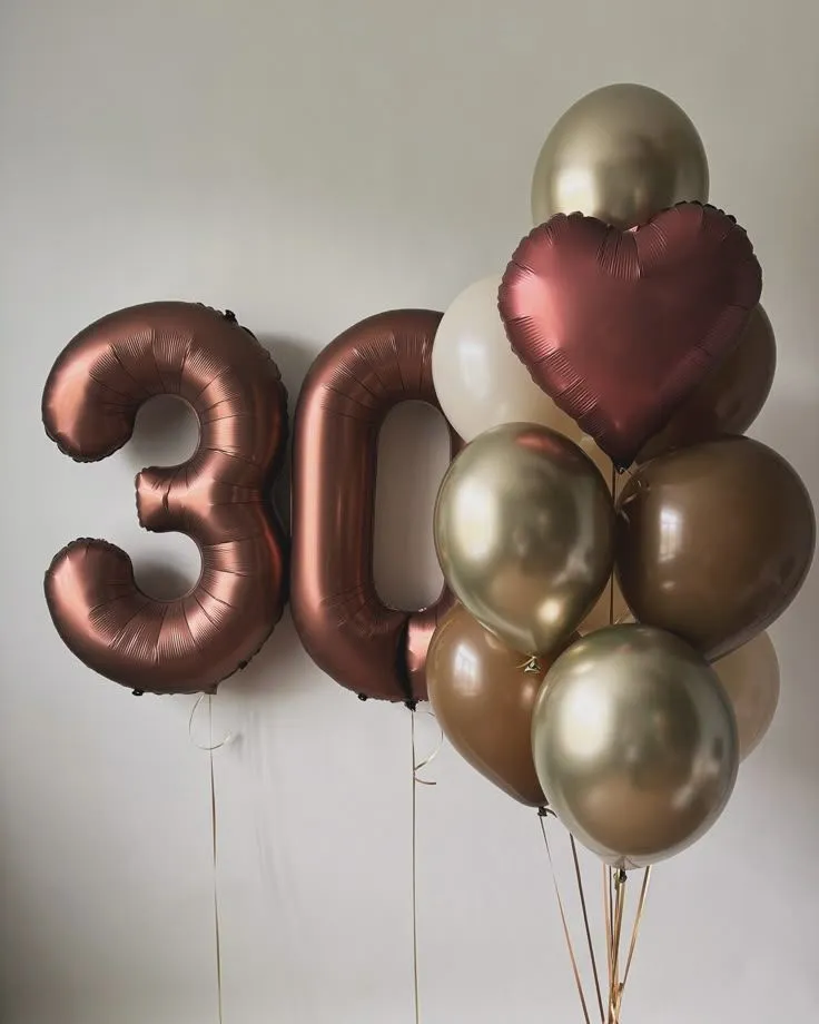 №20 Цифра 30 с фонтаном и сердцем, шоколадный с золотом — юбилей, Лавка Шаров Мытищи